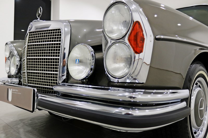 1971 Mercedes W109 300SEL 3.5